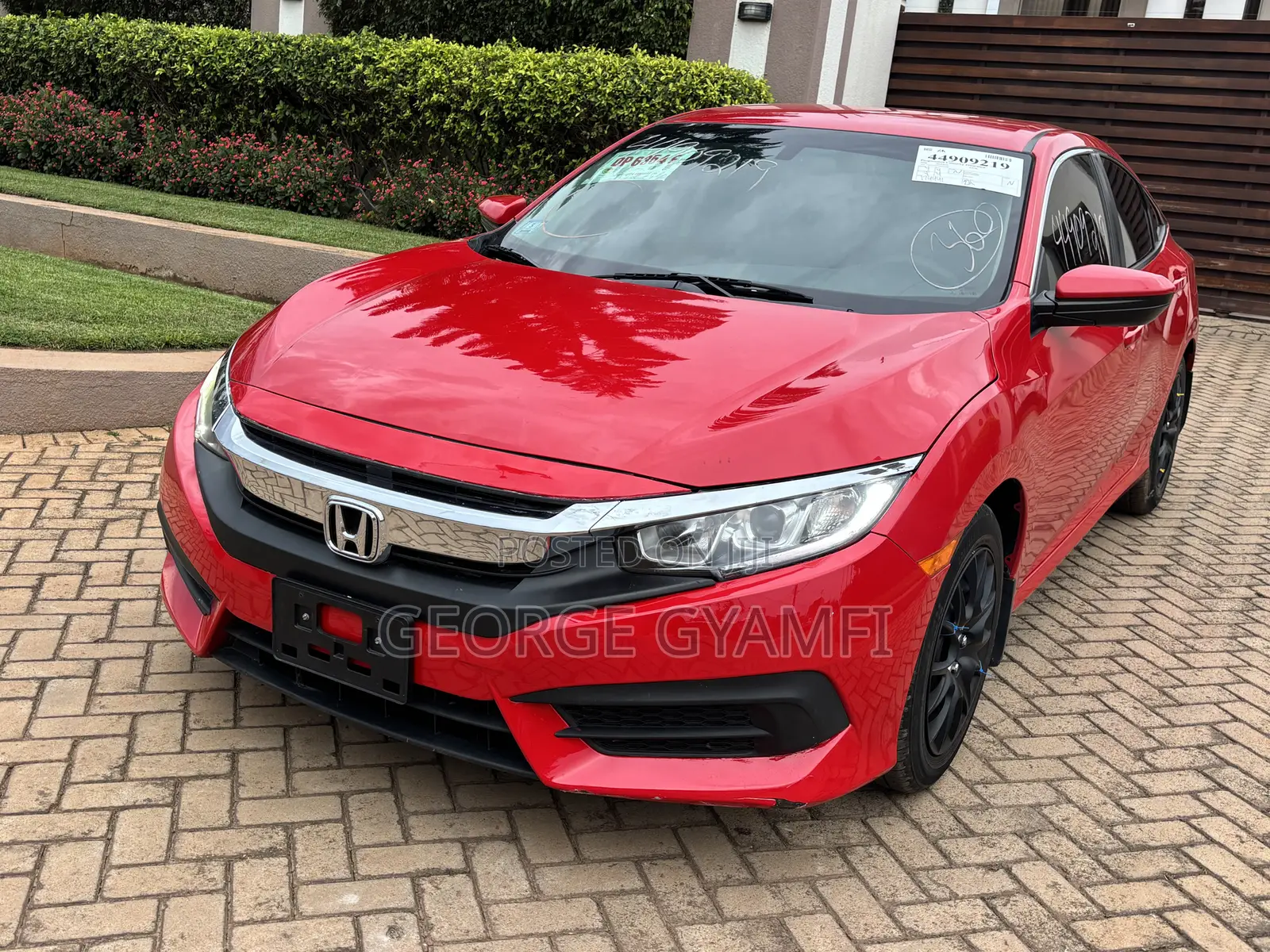 Honda Civic LX 4dr Sedan (2.0L 4cyl) 2016 Red