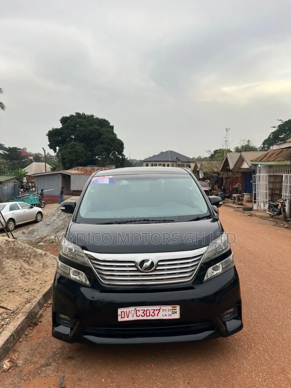 Toyota Vellfire V 2.4 4WD 7-Seater 2013 Black