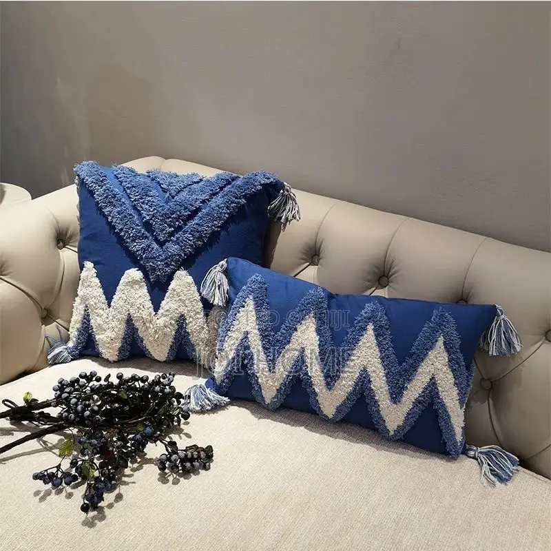 Luxury Decorative Throw Pillow Set