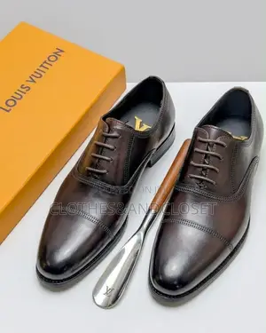 • Classic Cap-Toe, Lace-Up Oxford Dress Shoe With Premium Structure