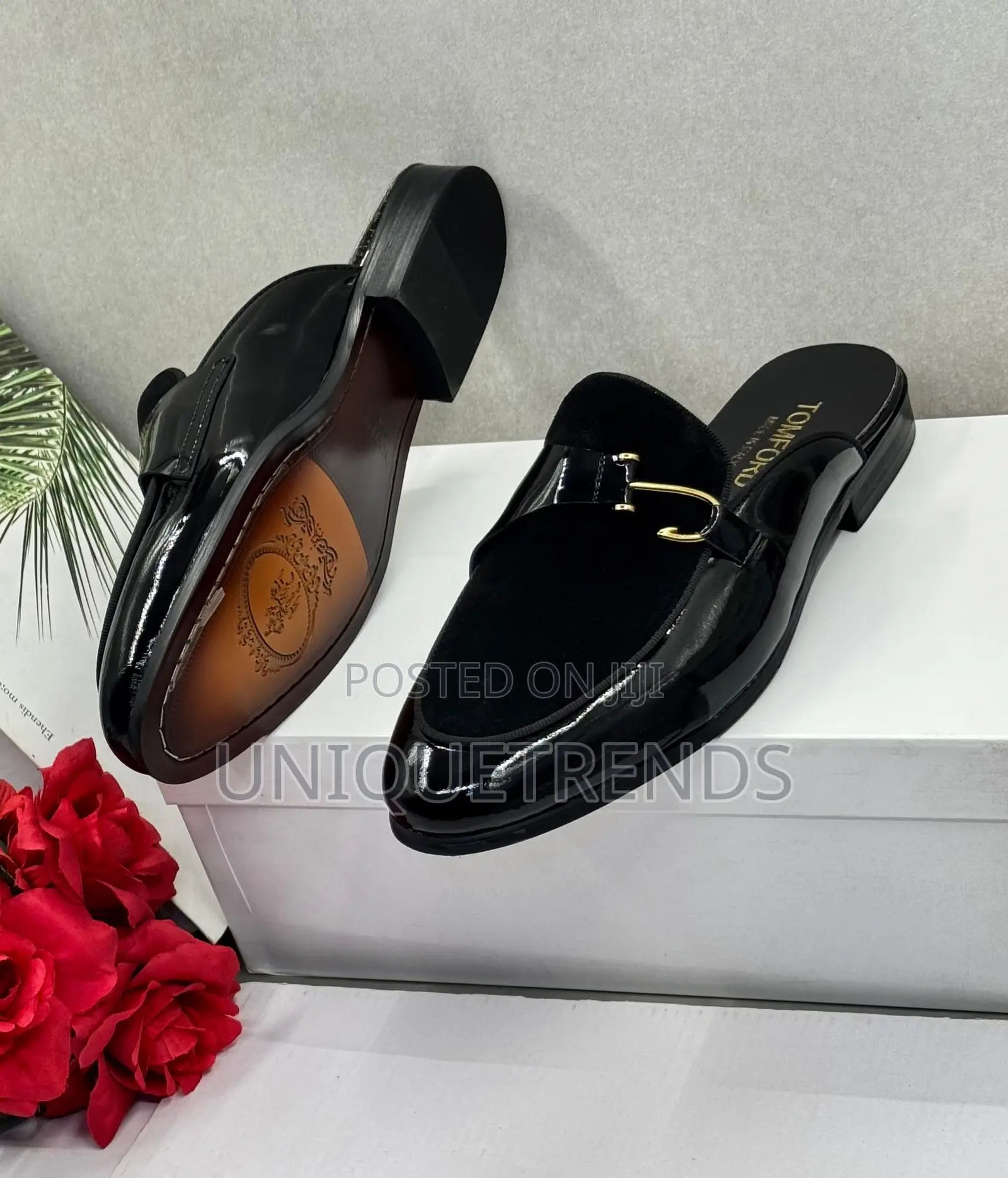 Executive TOM FORD Patent Leather and Suede Half Shoe