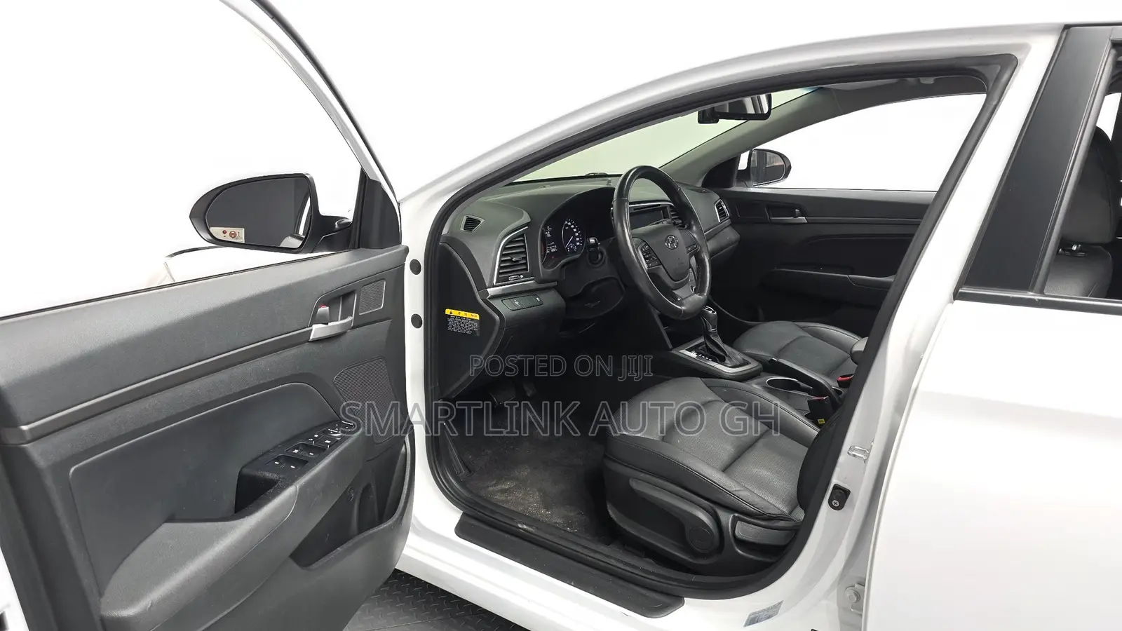 Hyundai Avante 2017 White