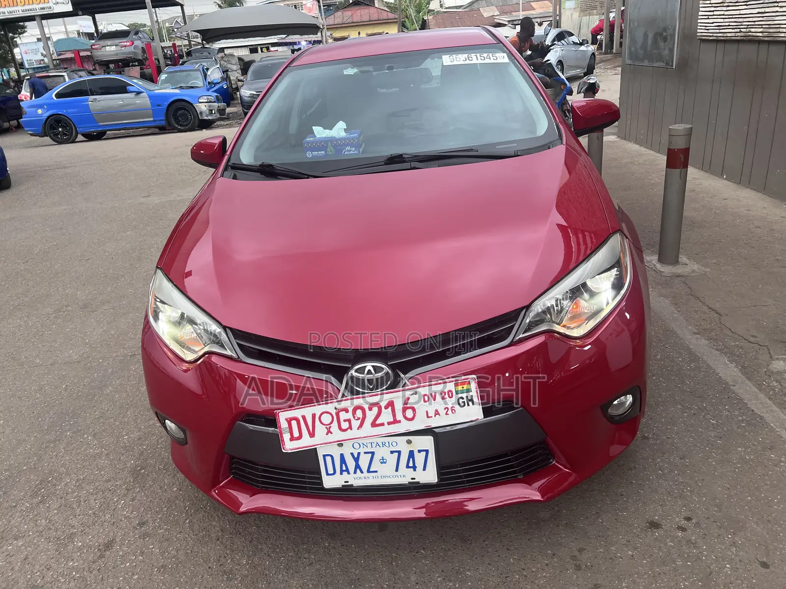 Toyota Corolla LE Eco 4dr Sedan (1.8L 4cyl CVT) 2016 Red