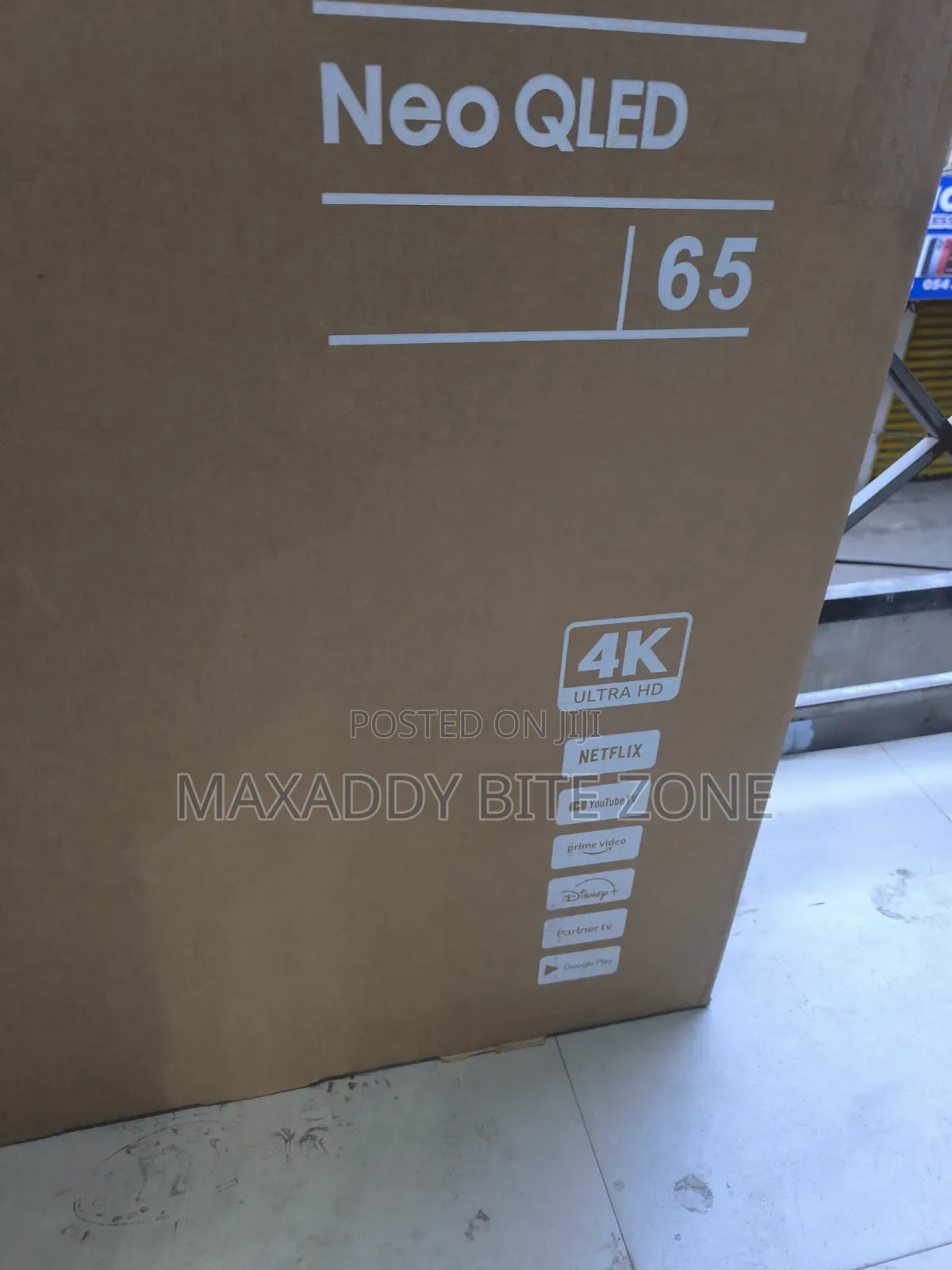TLC NeoQLED 65 INCHES