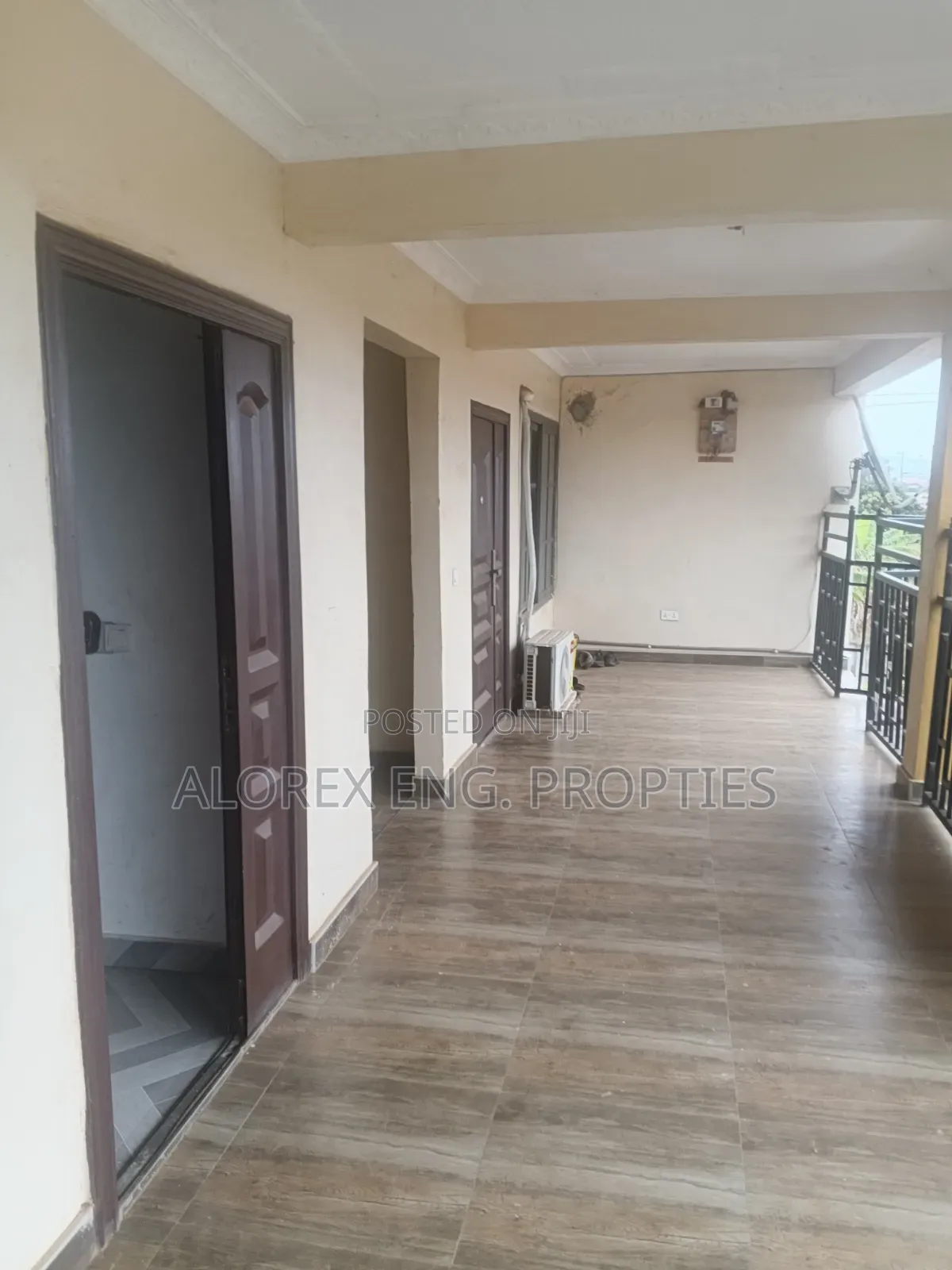 2bdrm Apartment in Adenta Foster, Frafraha for rent
