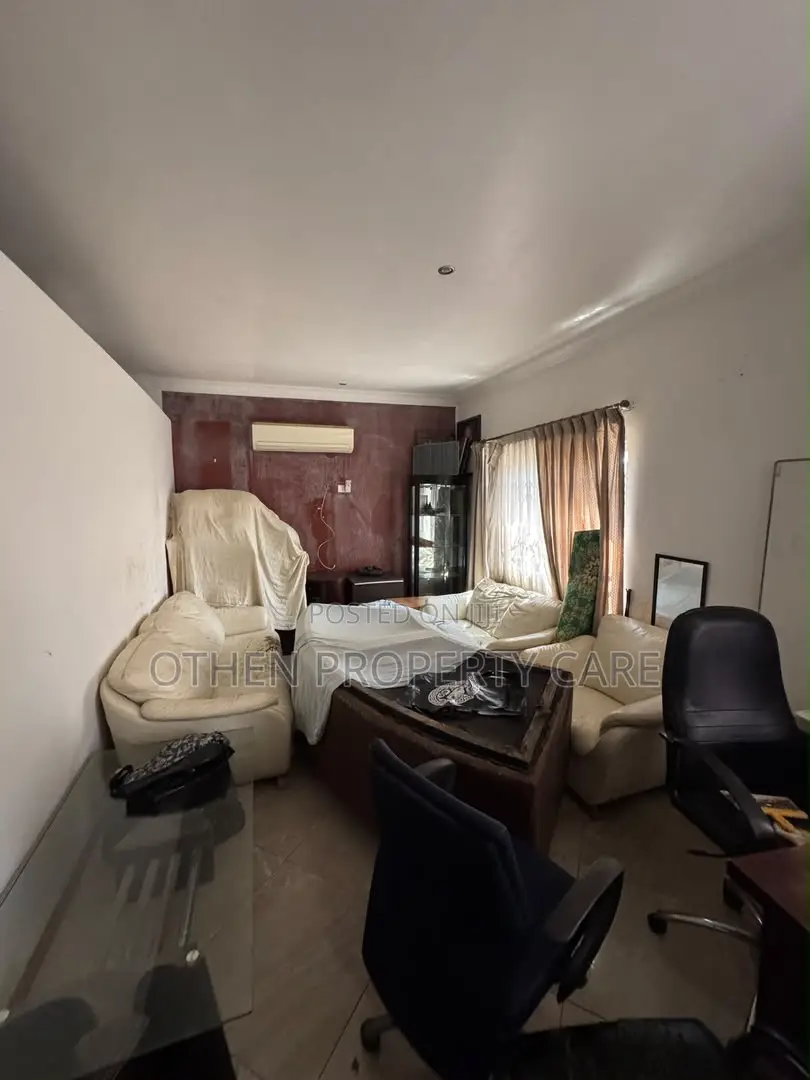 1bdrm Apartment in Othen Property Care, Achimota for rent