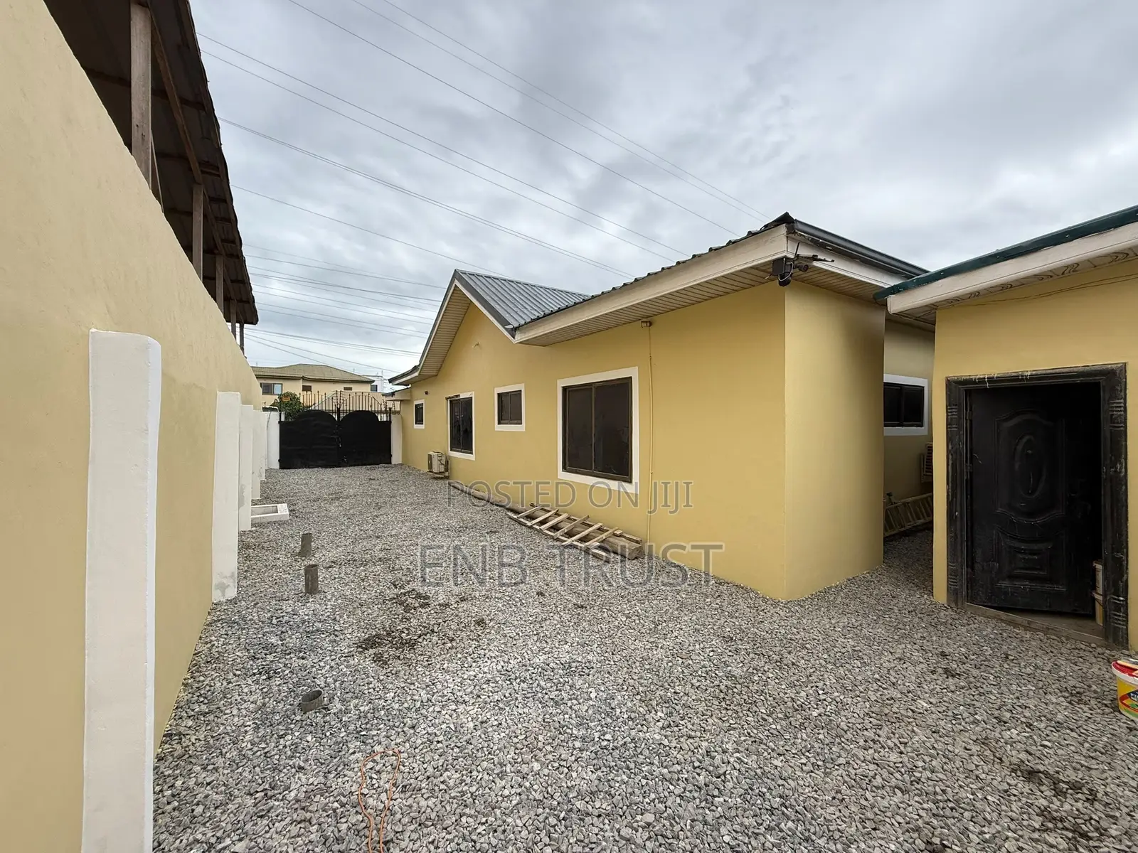 3bdrm House in Chrispo City Kasoa, Adade for sale