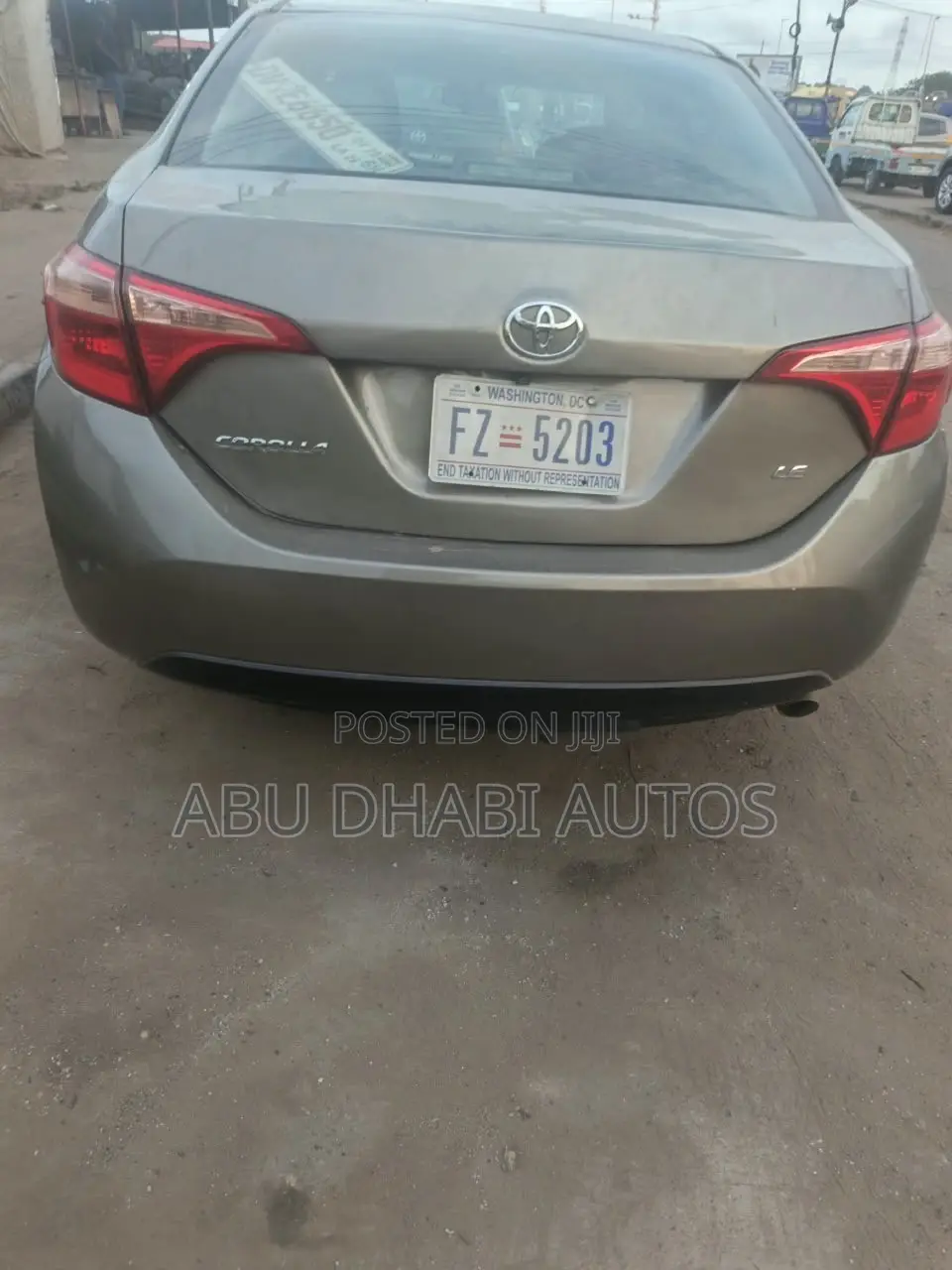 Toyota Corolla LE (1.8L 4cyl 2A) 2018