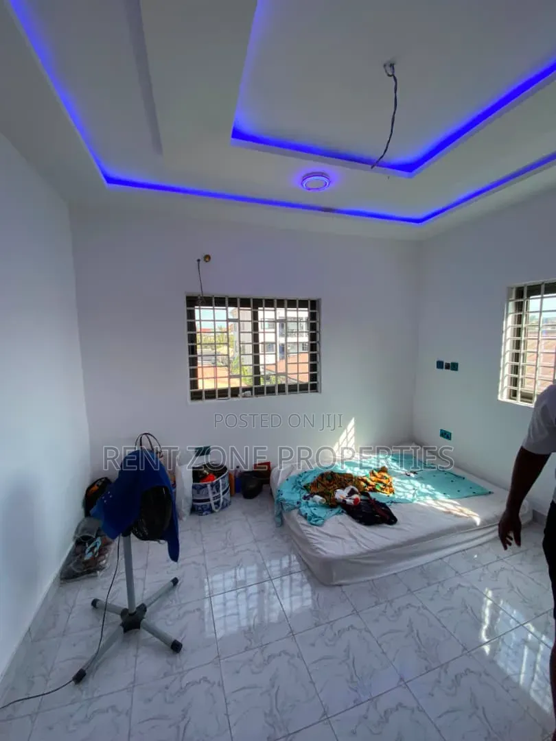 1bdrm Apartment in Olebu for rent