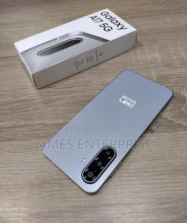 New Samsung Galaxy A17 5G 256 GB Silver
