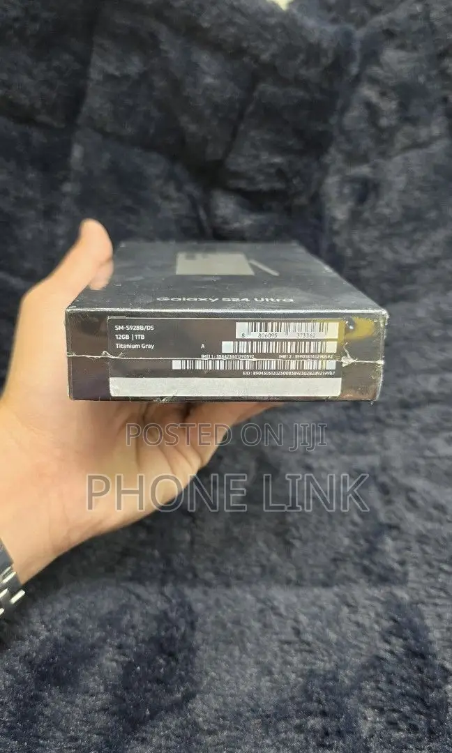 New Samsung Galaxy S24 Ultra 1 TB Gray