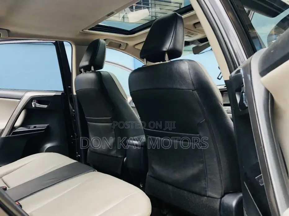 Toyota RAV4 2018 Black