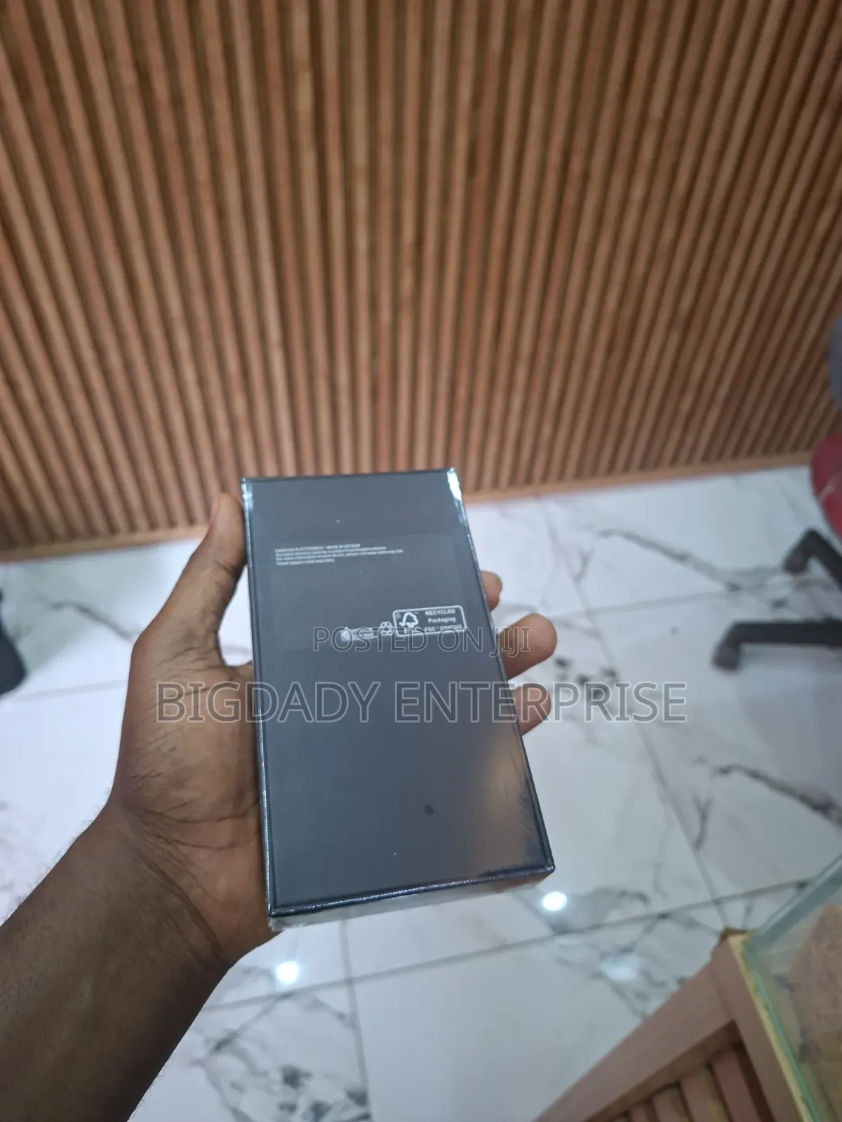 New Samsung Galaxy S24 256 GB Gray