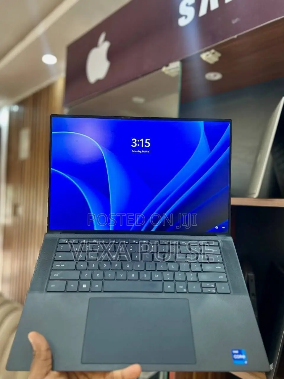 Laptop Dell Precision 5560 32GB Intel Core i9 SSD 512GB
