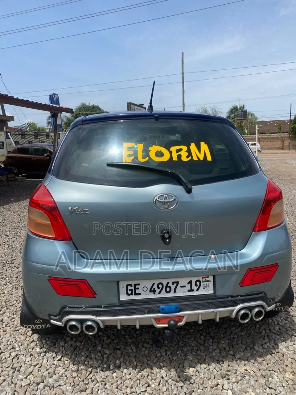 Toyota Vitz 2010