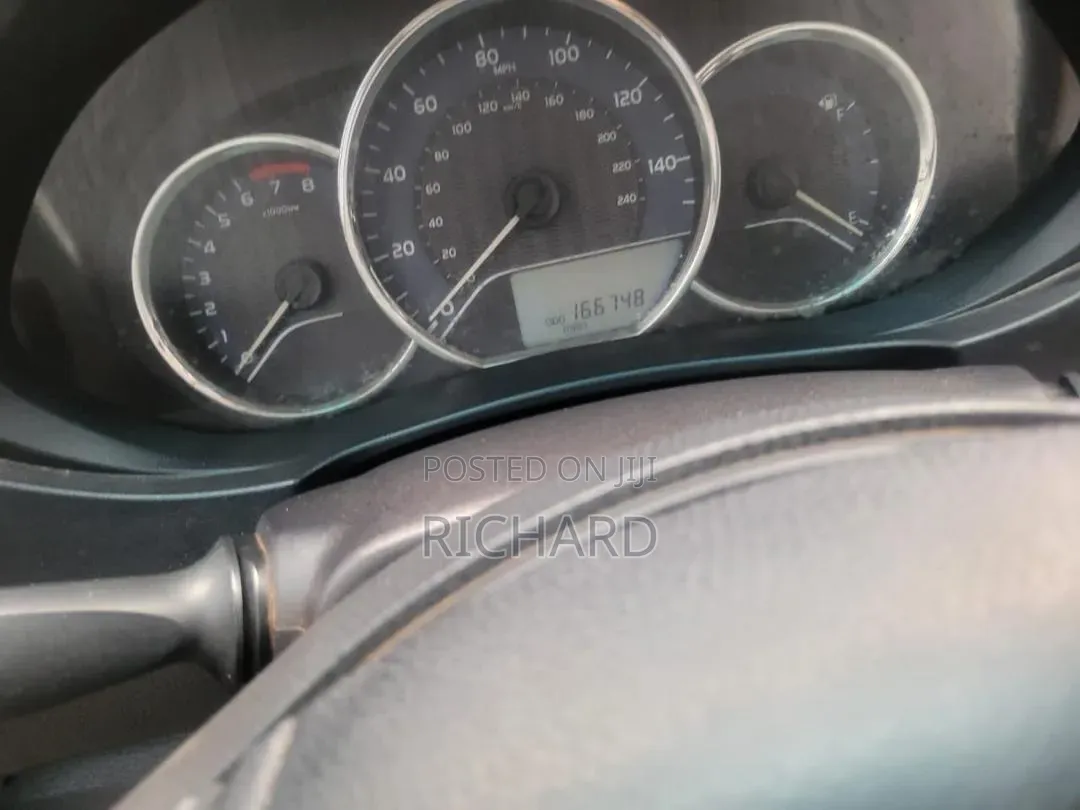Toyota Corolla LE 4dr Sedan (1.8L 4cyl CVT) 2016 Gray