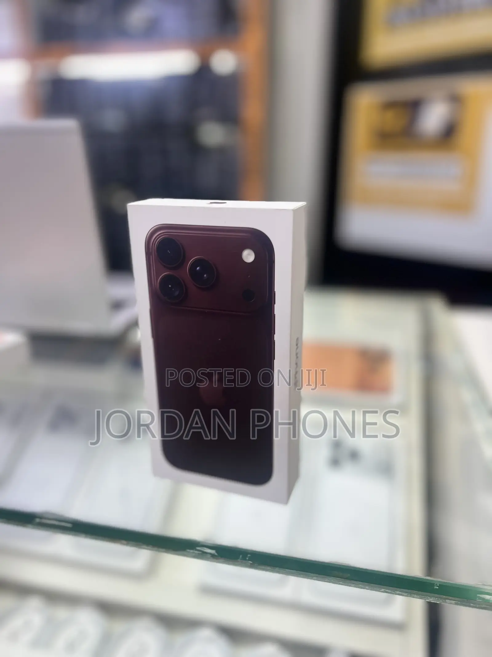 New Apple iPhone 18 Pro 512 GB Red