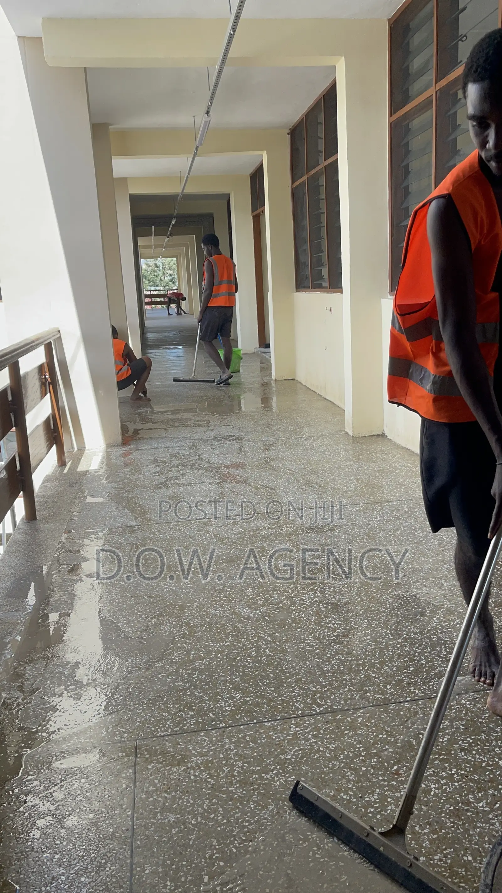 Industrial and Commercial Cleaning