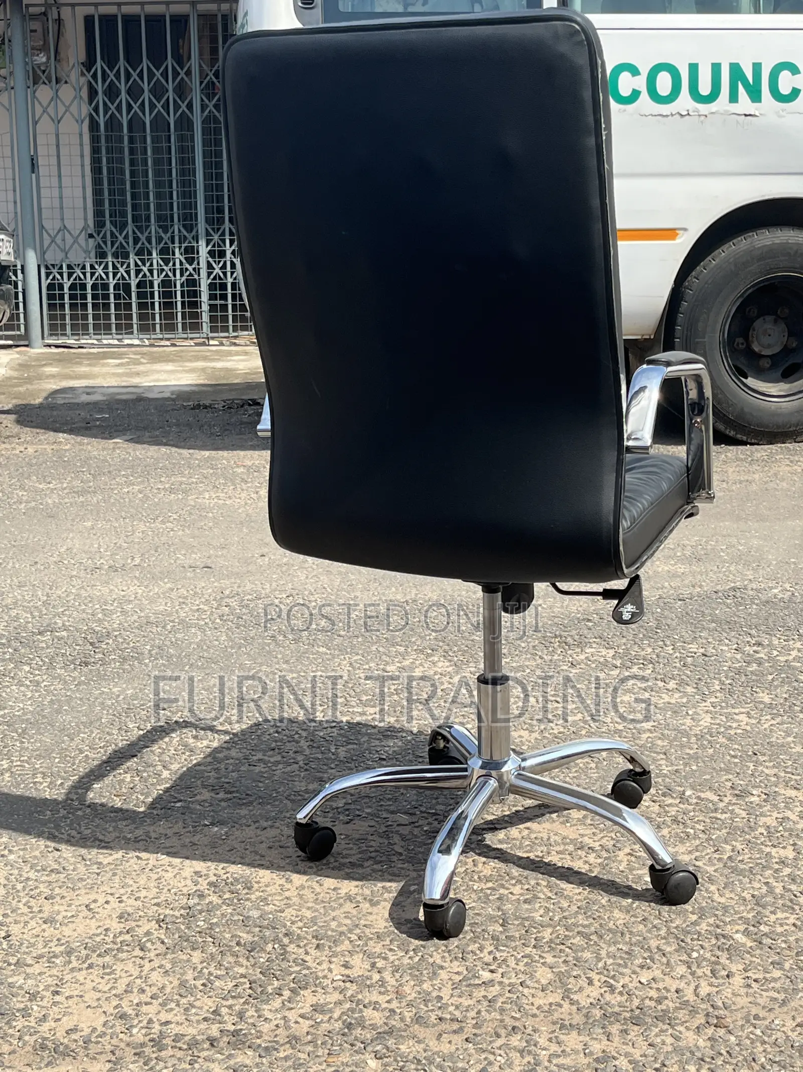 High-Back Executive Office Chair