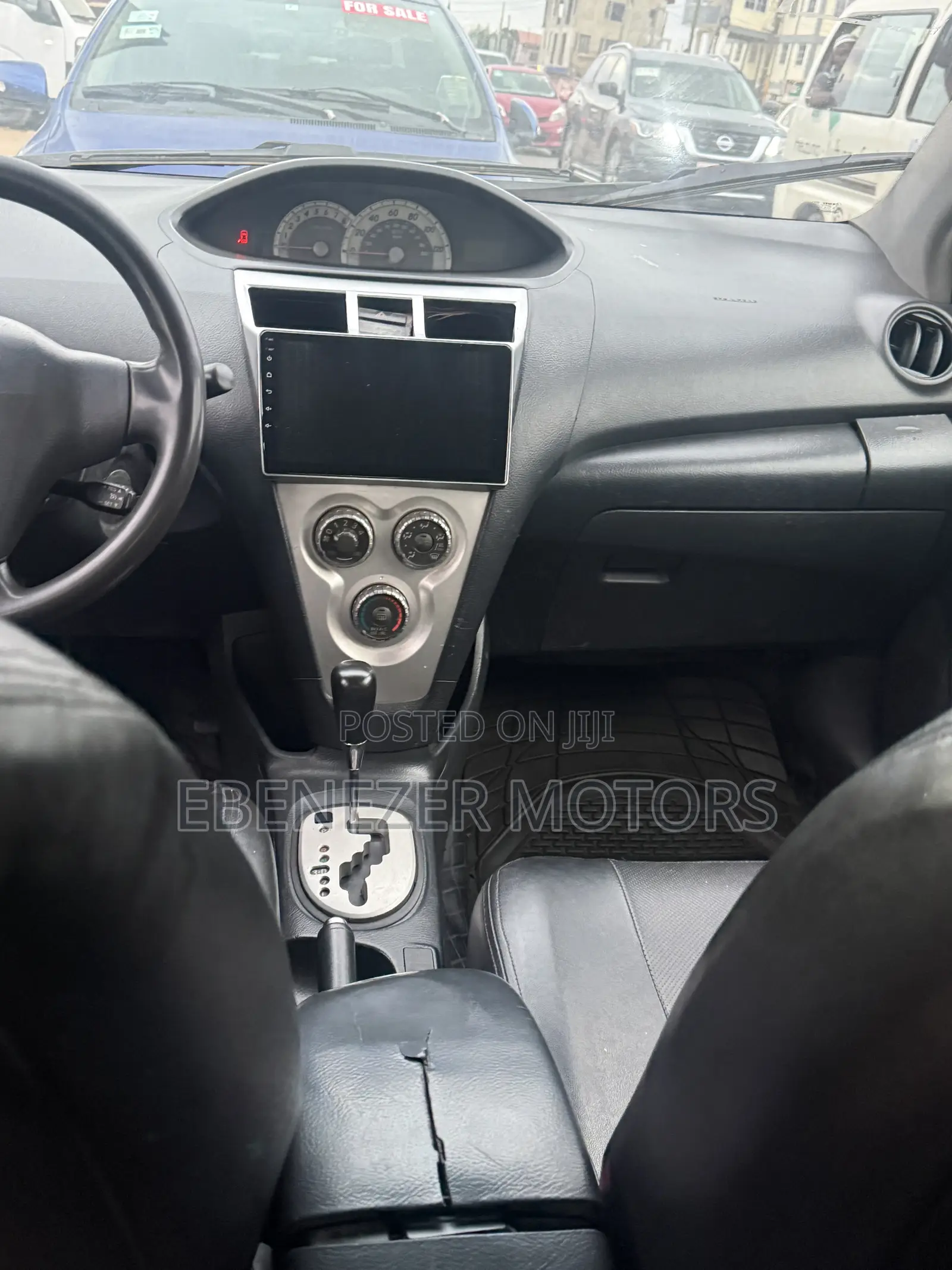 Toyota Yaris 2008 White