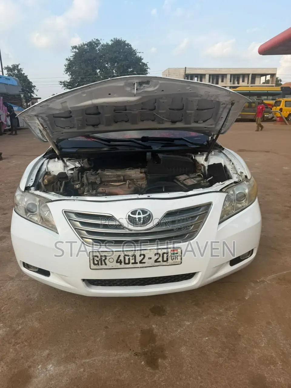 Toyota Camry LE 4dr Sedan (2.5L 4cyl 6AM) 2010 White