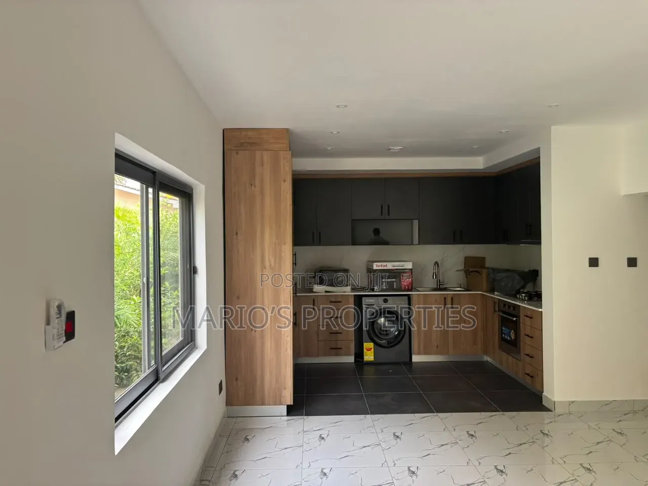 1bdrm Apartment in Marios Properties, A&C Mall Area for rent