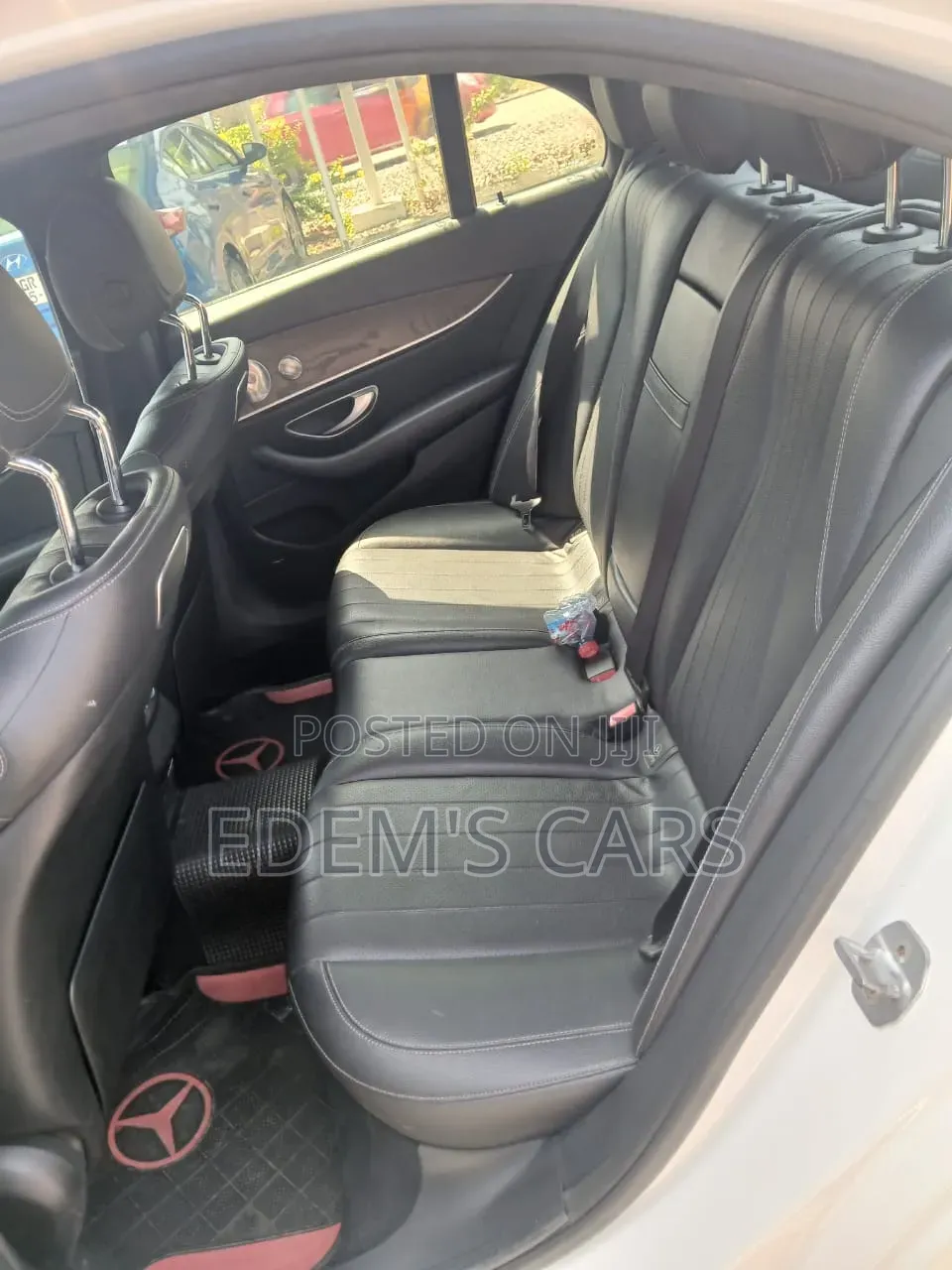 Mercedes-Benz E300 2018 Black