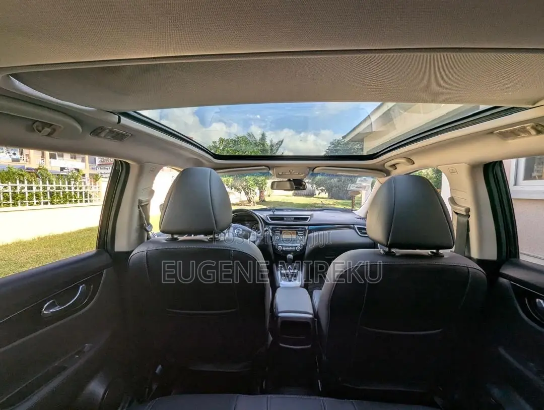 Nissan Qashqai 2015 Brown