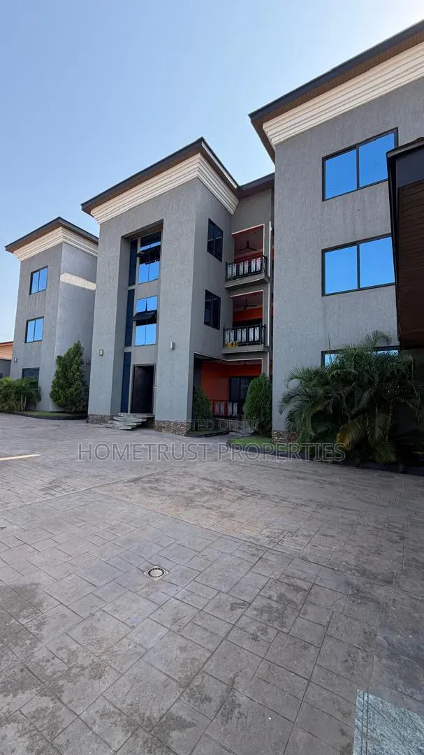 3bdrm Apartment in Achimota Tantra, Unity Closed for rent