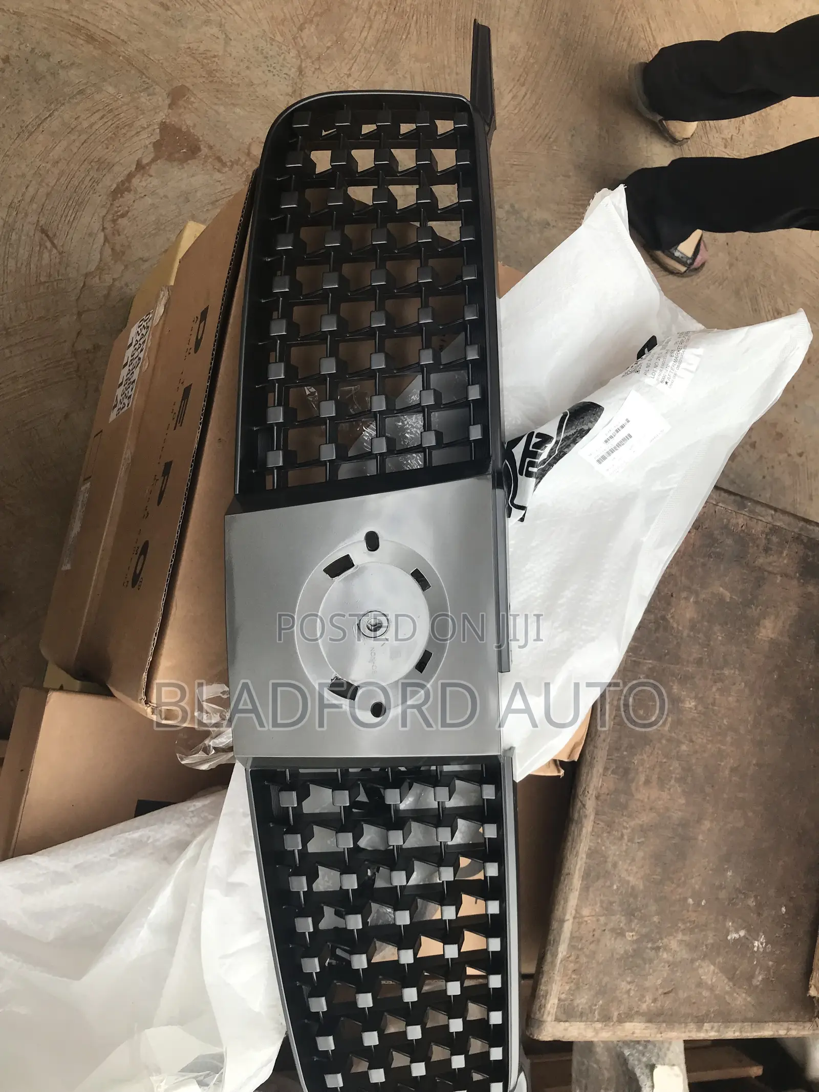 Nissan Sentra 2004-2006 Front Shells