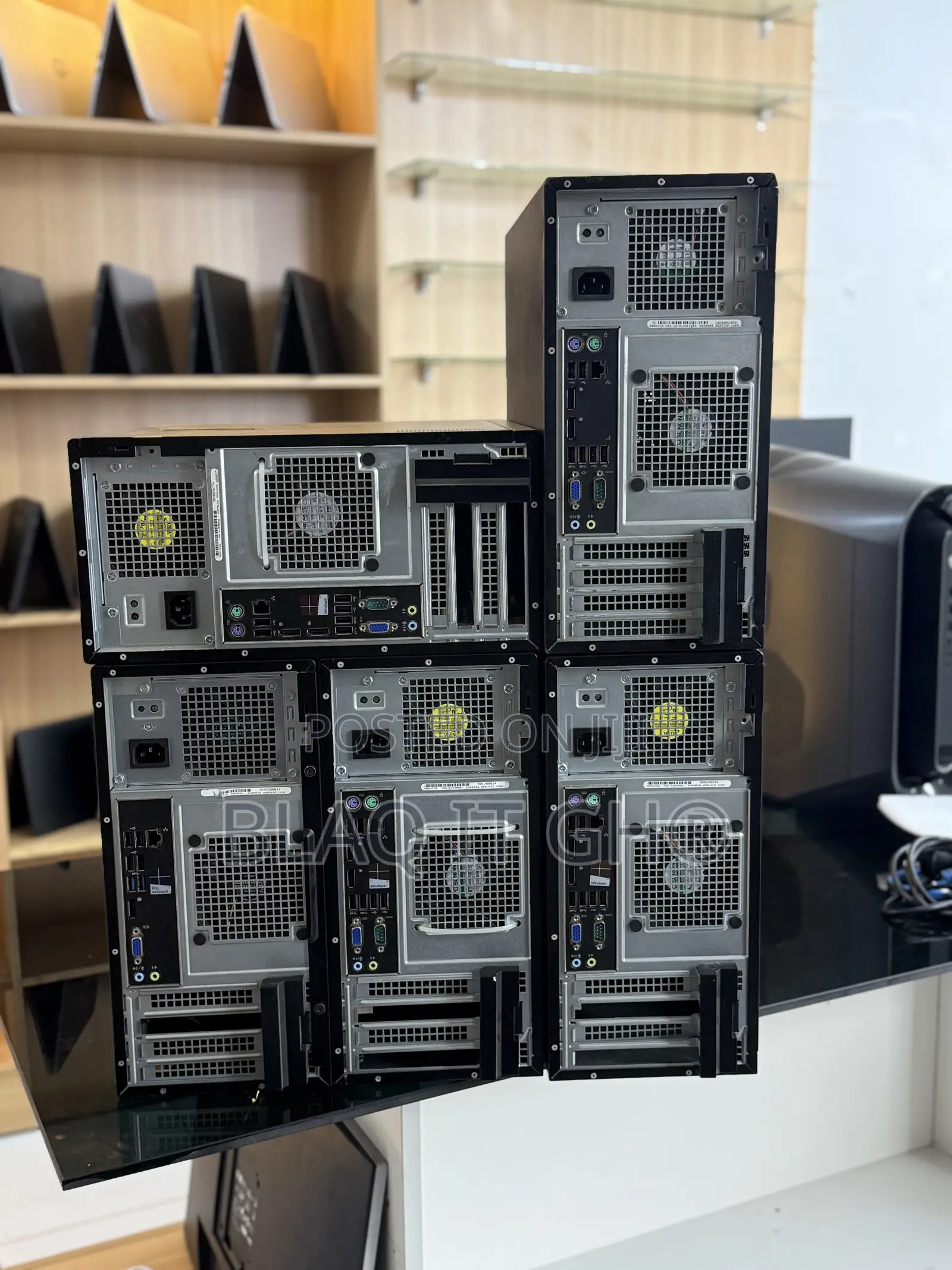 Desktop Computer Dell Optiplex 7090 16GB Intel Core i7 HDD 1T