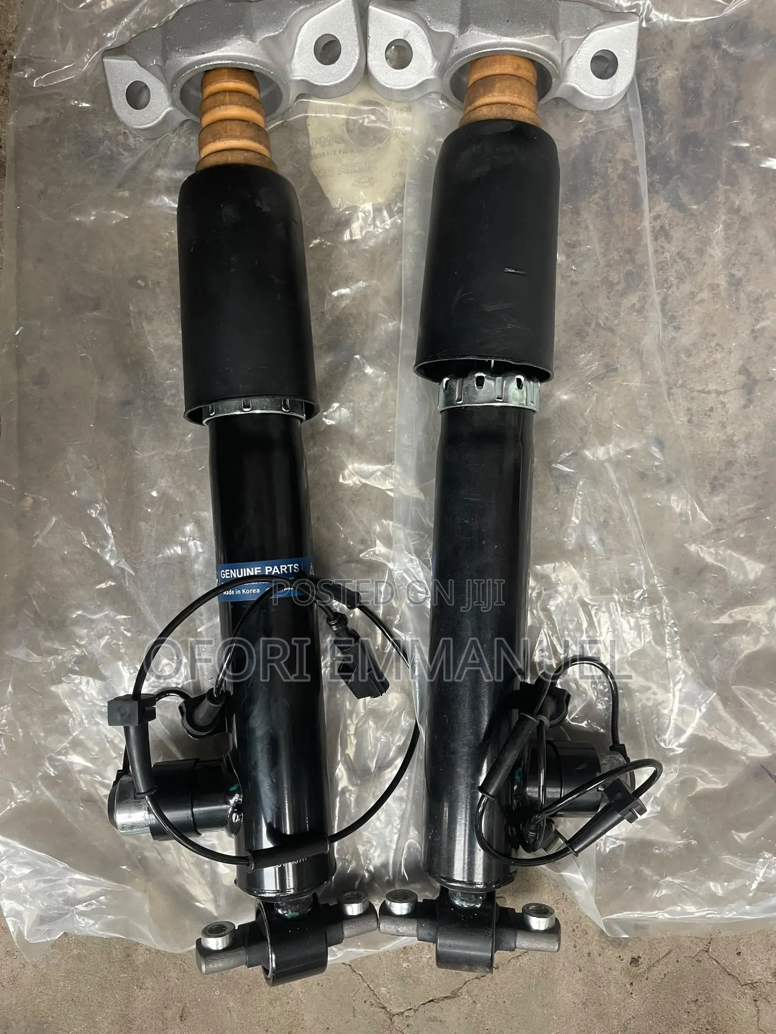 Lincolnl MKZ Back Shocks
