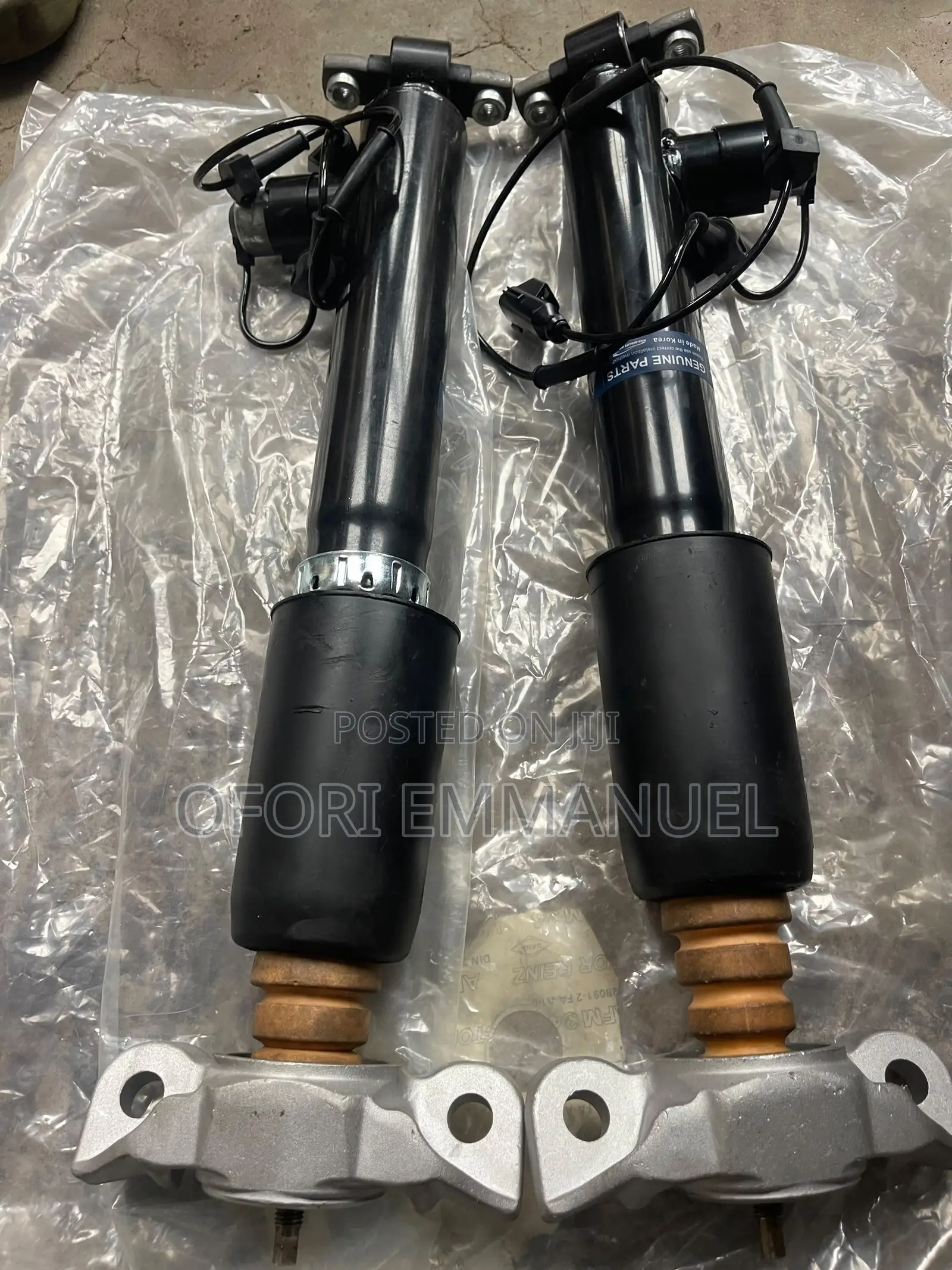 Lincolnl MKZ Back Shocks