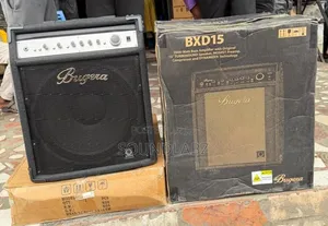 Bugera BXD15 / BXD15A 1000-Watt Bass Combo Amplifier