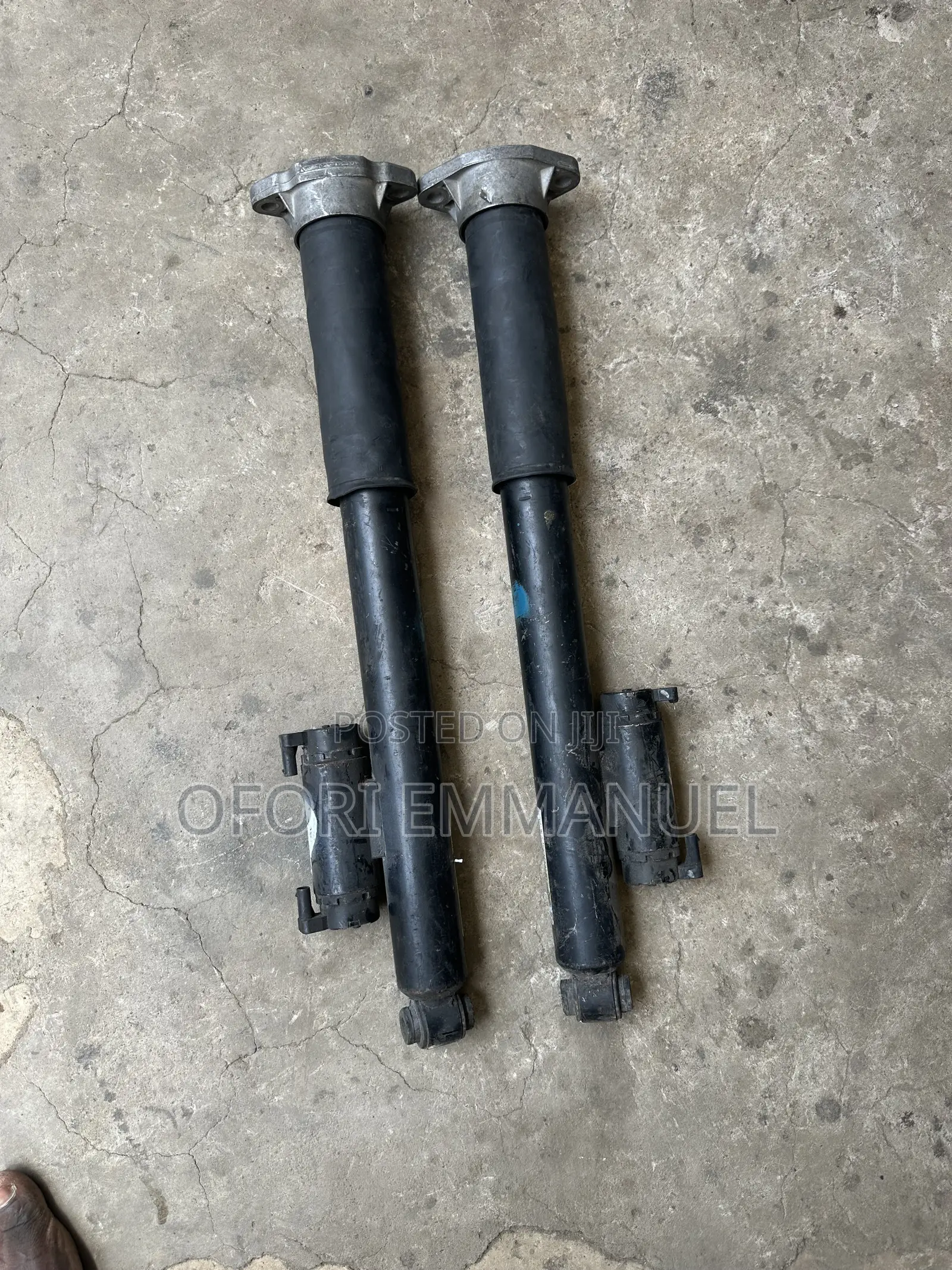 Benz C43/C63/C400 Back Shocks