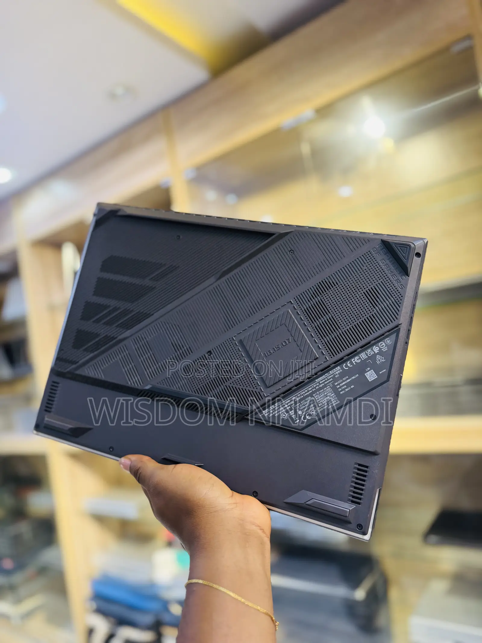 Laptop Asus ROG Strix G16 G614 16GB Intel Core i7 SSD 1T