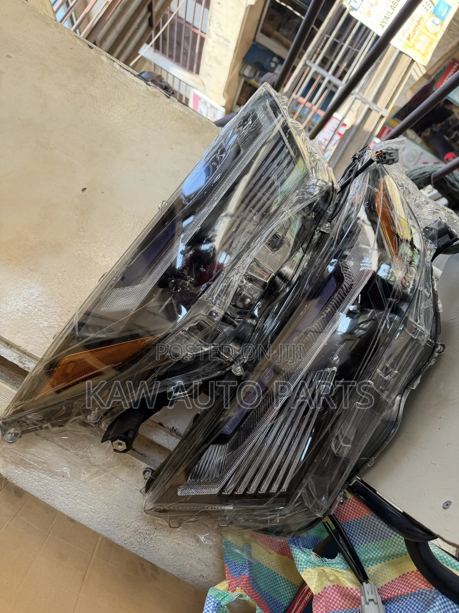 2019,2020,2021,2022,2023,2024,2025 Headlight Fr Toyota RAV4