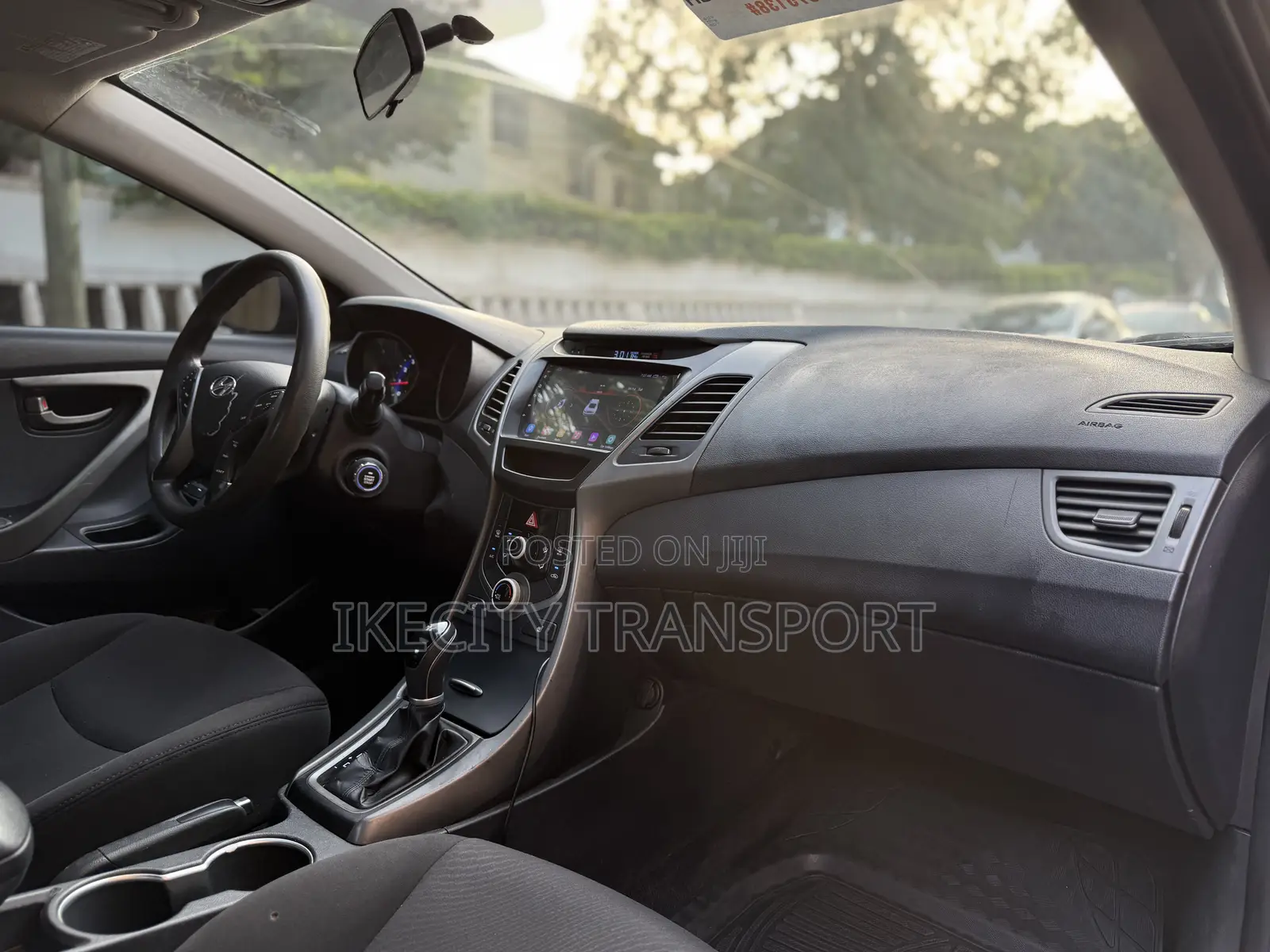 Hyundai Elantra Sport Sedan FWD (2.0L 4cyl 6A) 2016