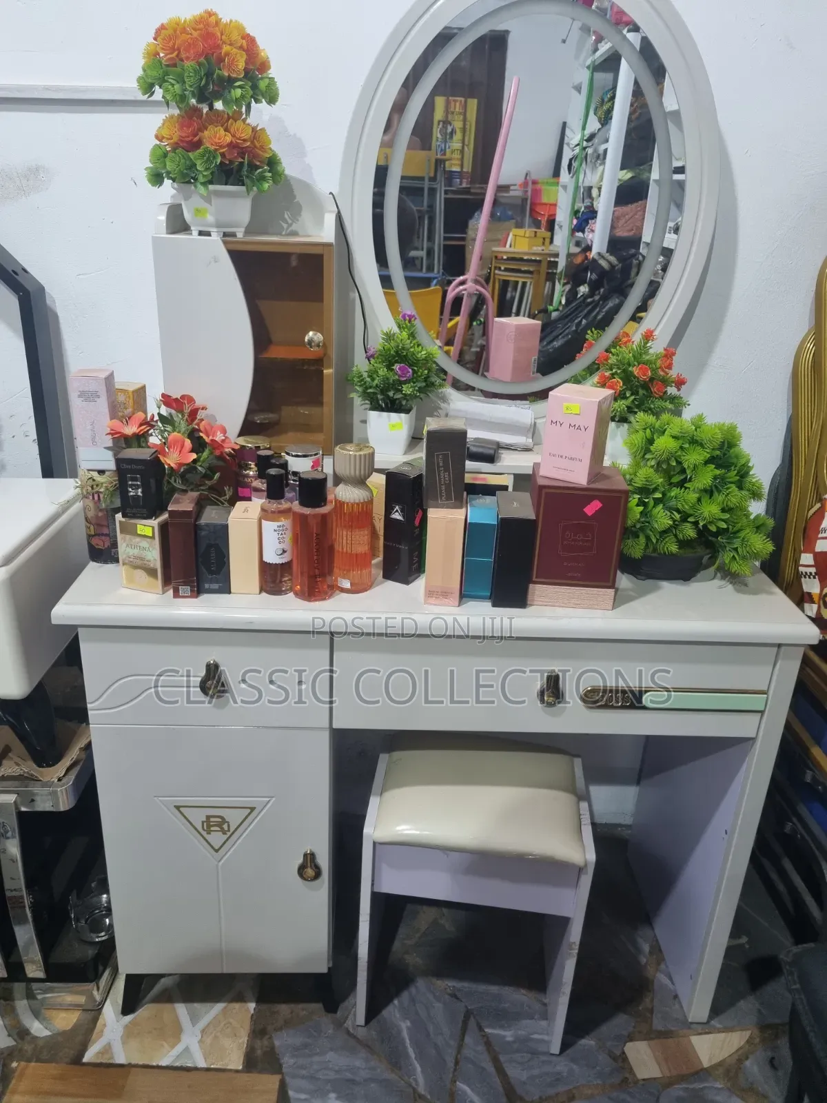 White Dressing Table With Led Mirror and Stool