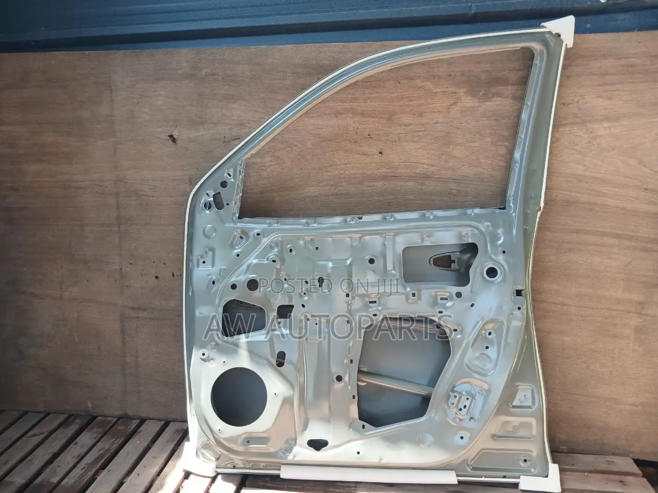Toyota Hilux 2016 Doors