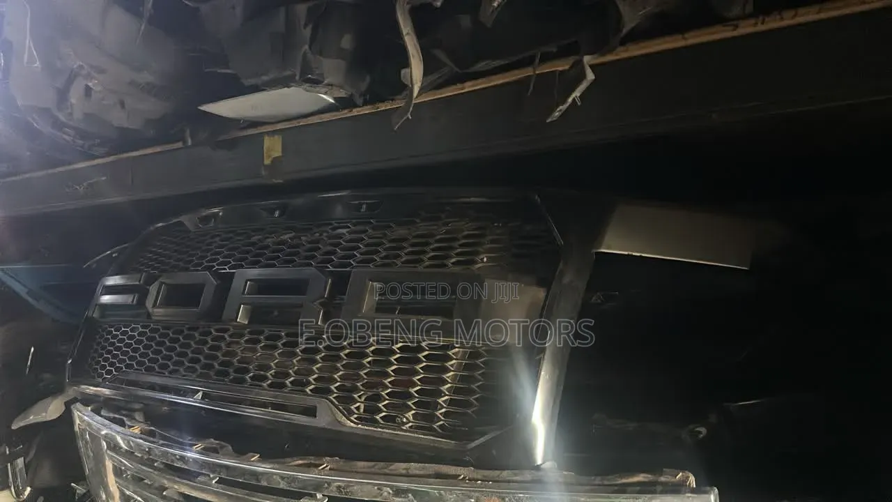 Ford F150 2012 to 2015 Front Fender and Grill