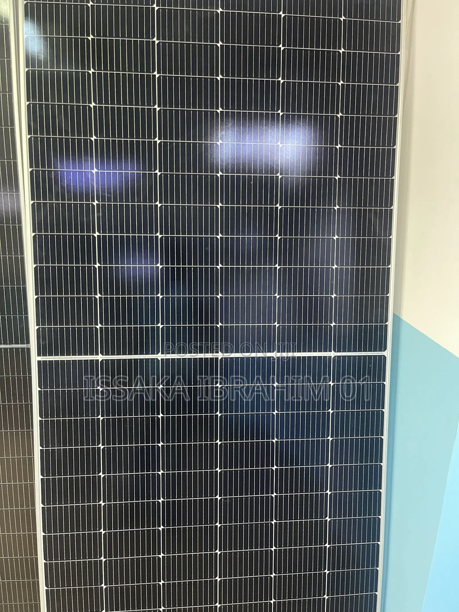 600w Monocrystallin Solar Panel