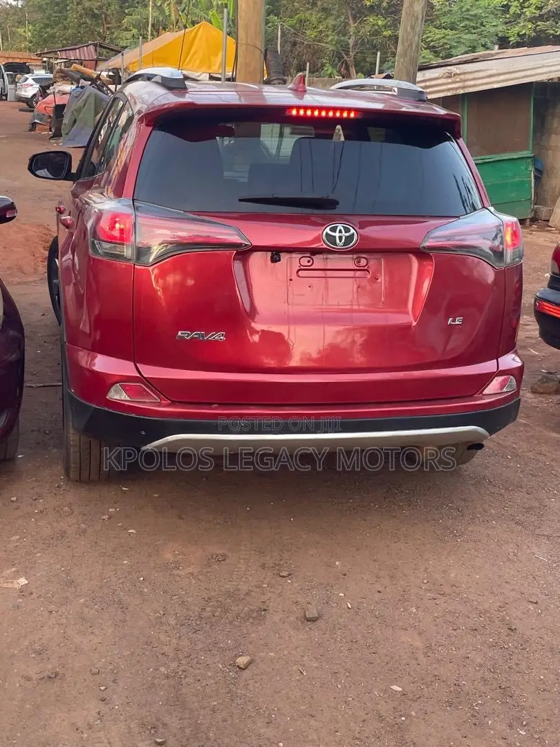 Toyota RAV4 LE AWD (2.5L 4cyl 6A) 2016 Red