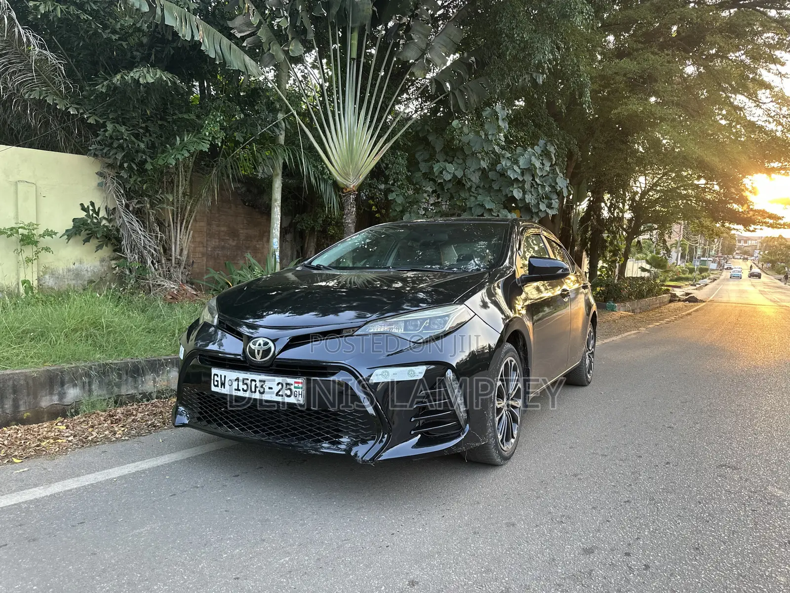 Toyota Corolla 2015 Black