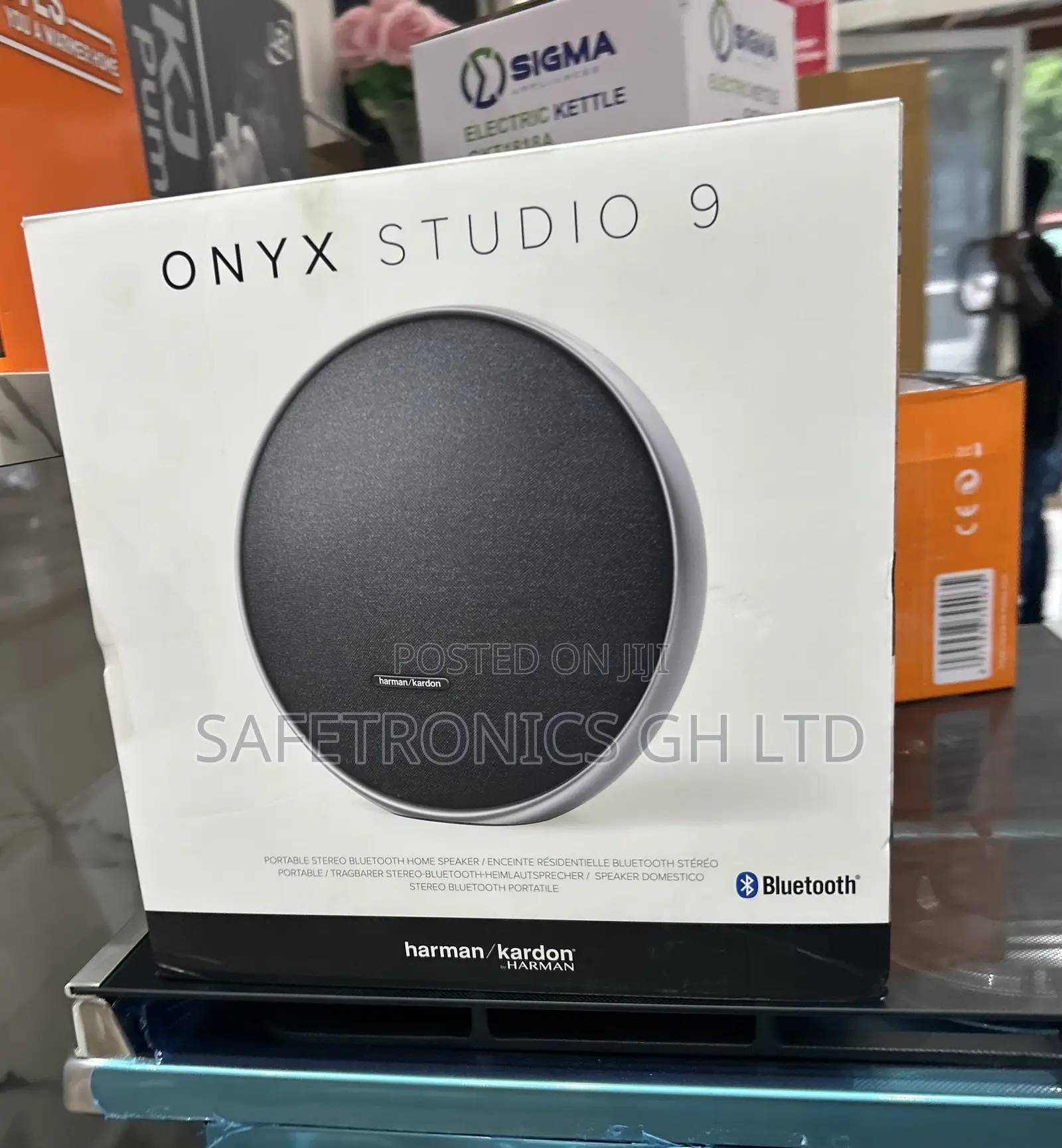 Get Bluetooth Harman Kardon Onyx Studio 9 Clear Sound Speaker