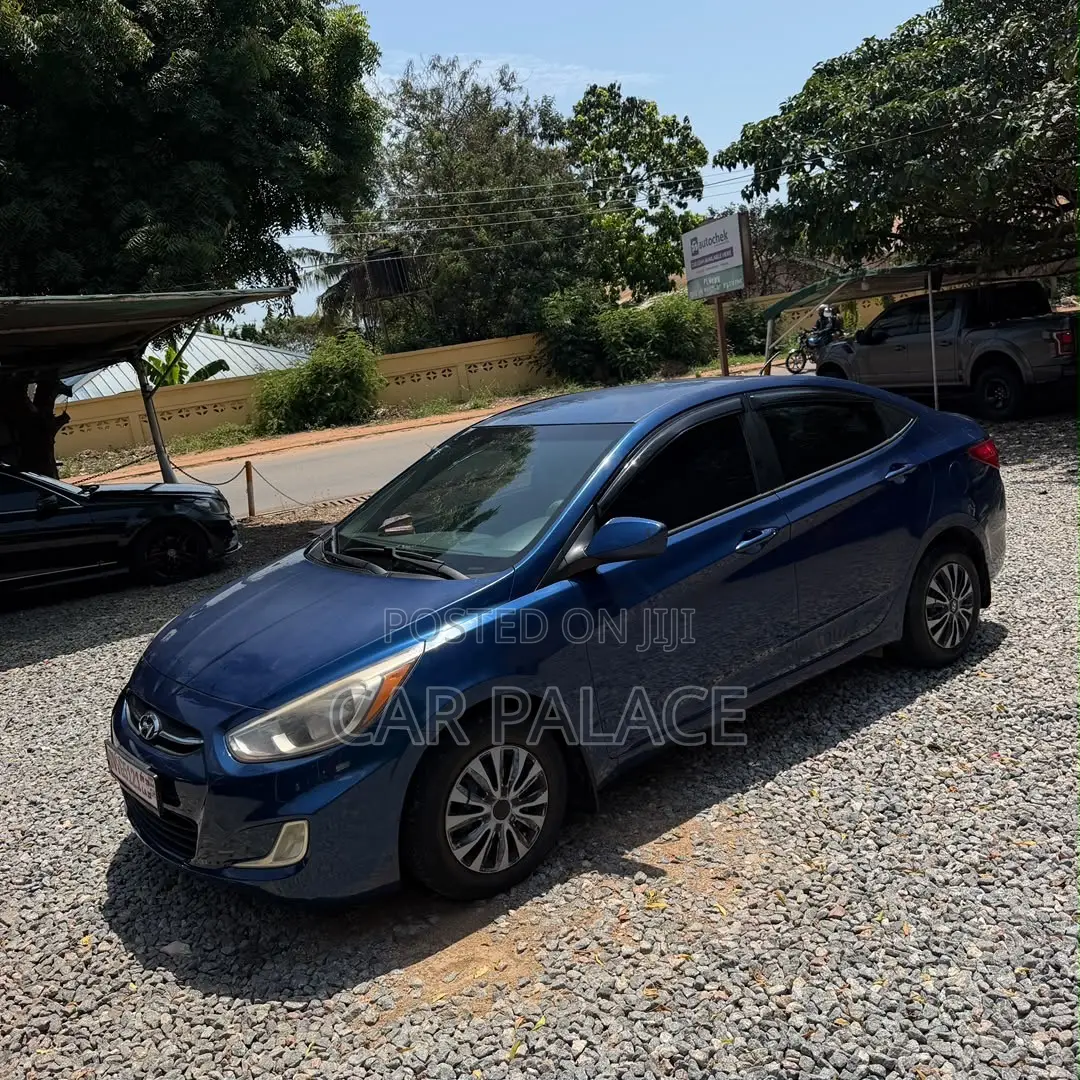 Hyundai Accent GLS 2013 Blue