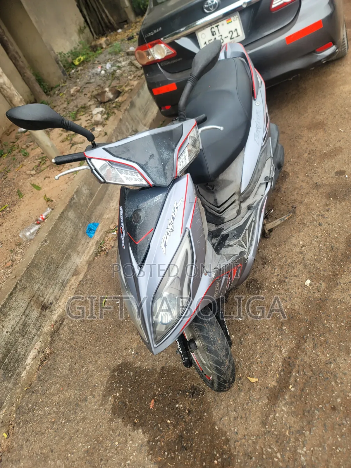 SYM Symnh 2015 Gray
