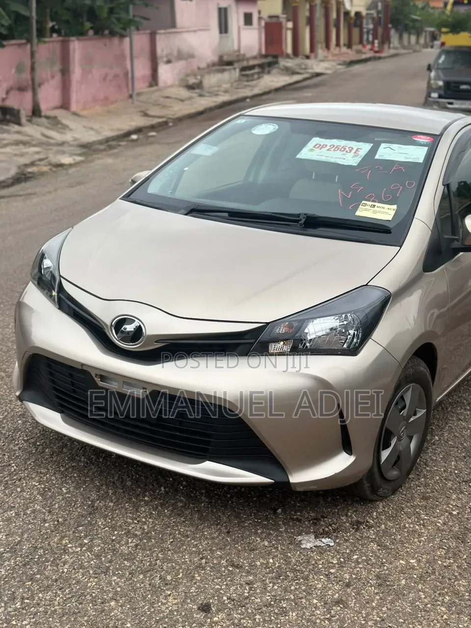 Toyota Vitz 2016