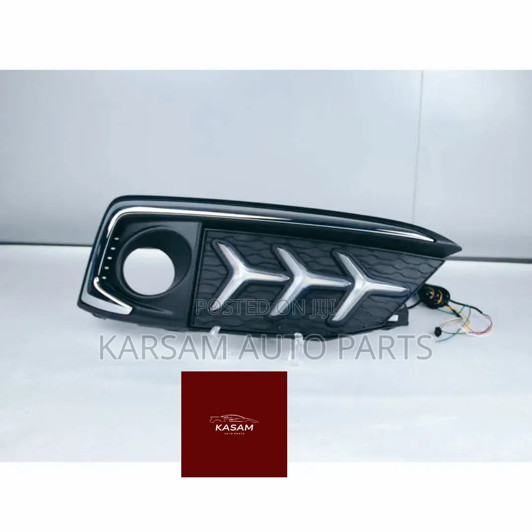 Honda Civic 2022 Front Bumper Reflector Led Type