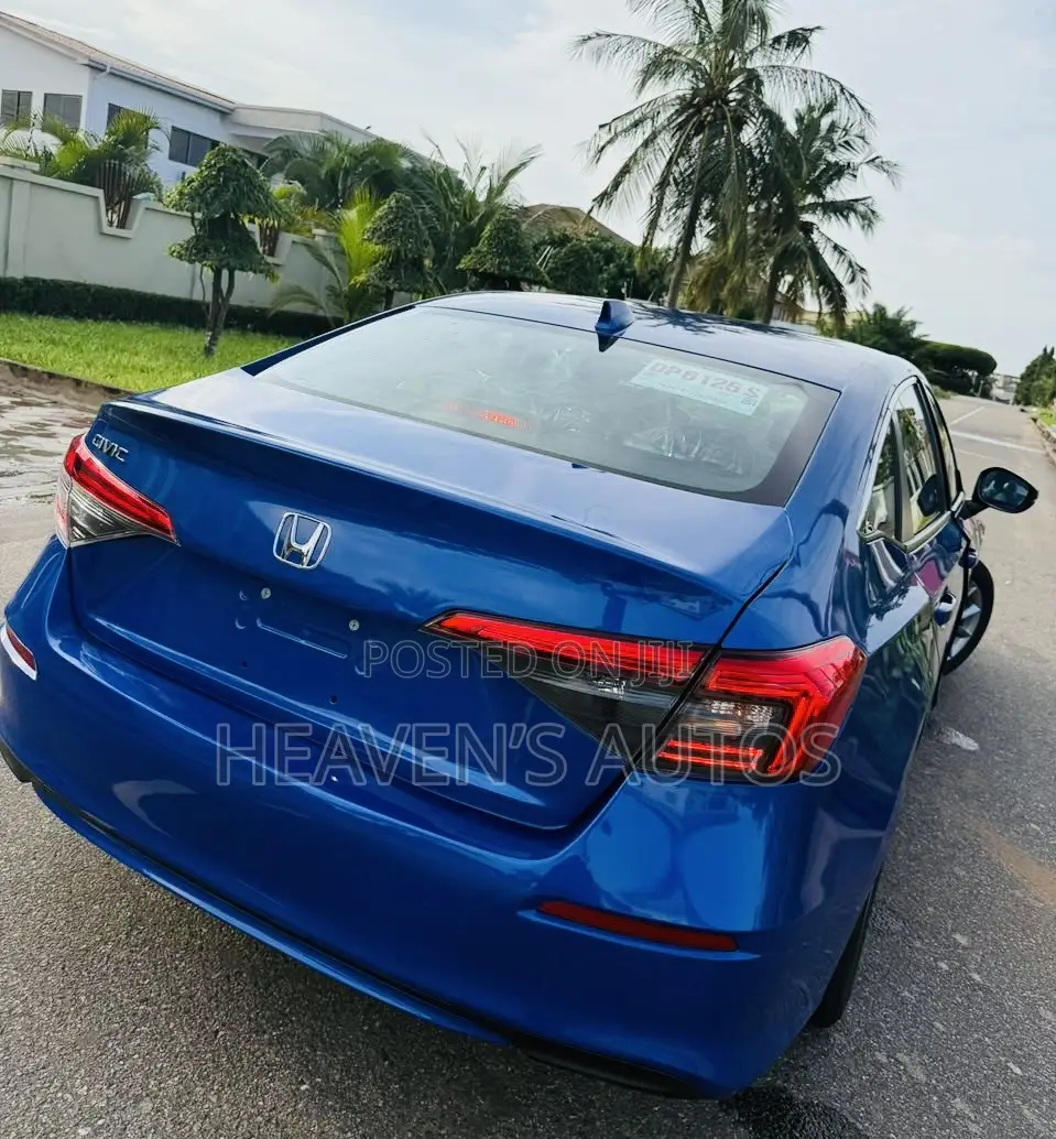Honda Civic 2022 Blue